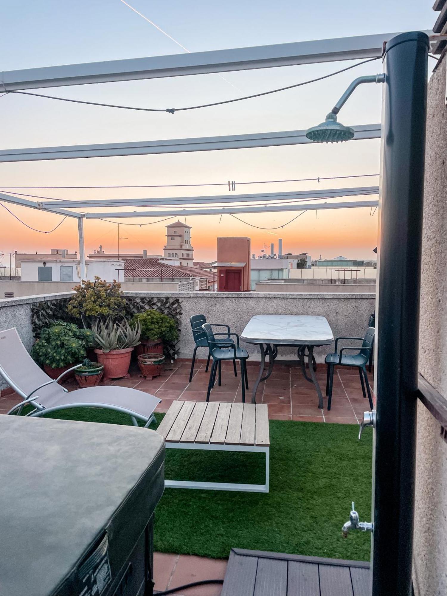 Open Sky, Apartamento Con Solarium Privado Y Barbacoa Apartment El Vendrell Bagian luar foto